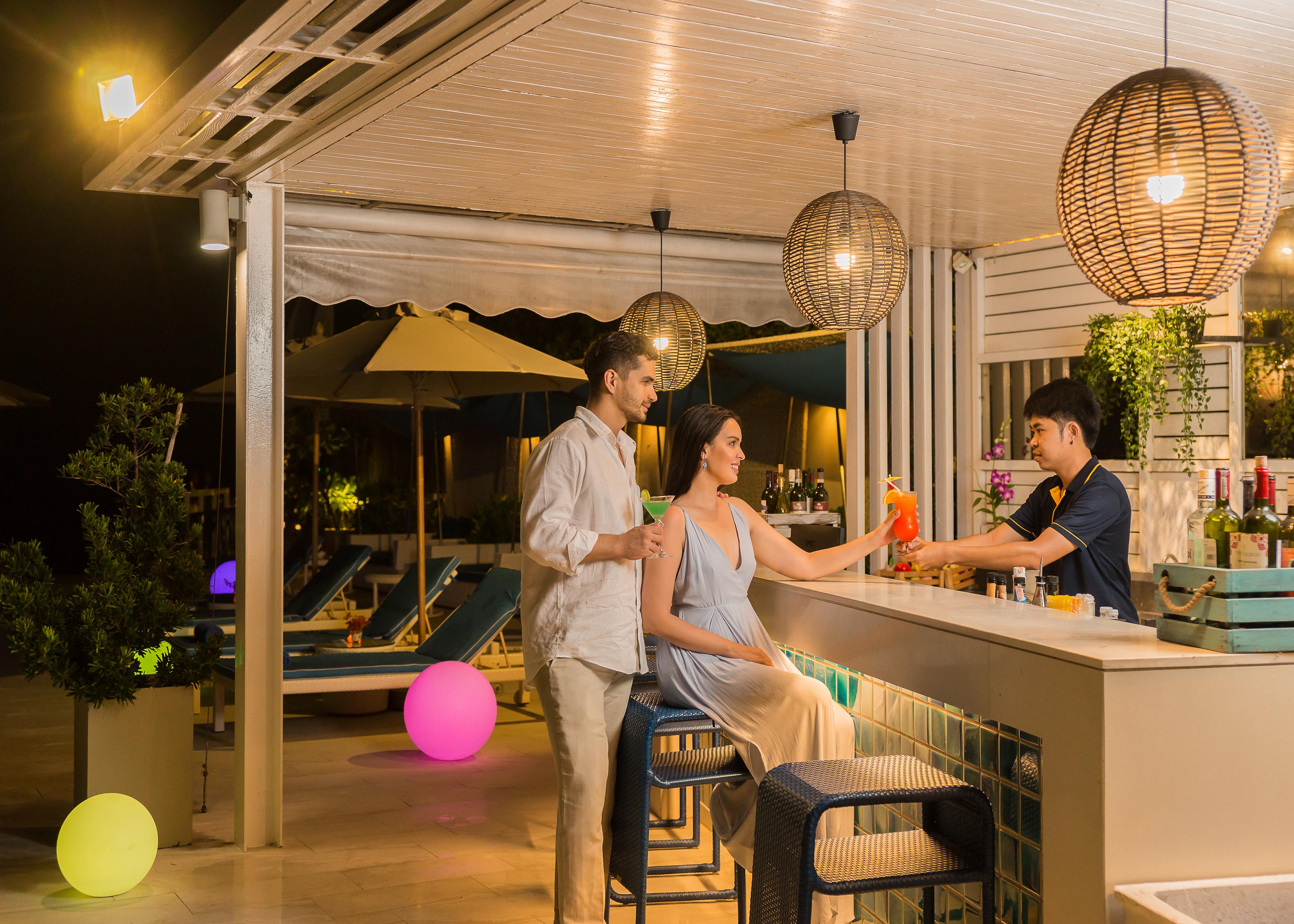 The Rock Hua Hin Beachfront Spa Resort Exterior foto