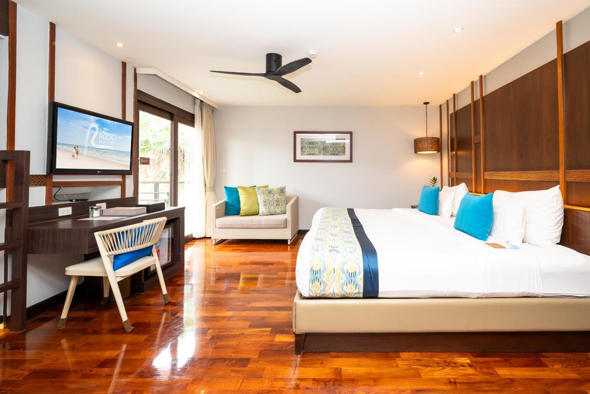 The Rock Hua Hin Beachfront Spa Resort Exterior foto
